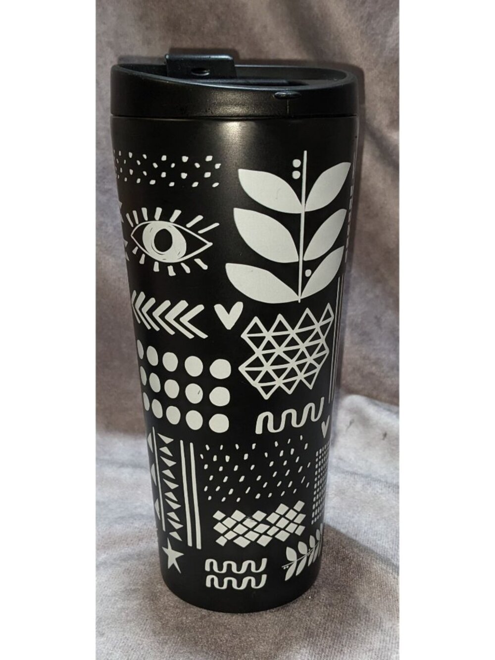 Modern Minimalist 2017 Starbucks 16oz Black White Graphic Travel Mug